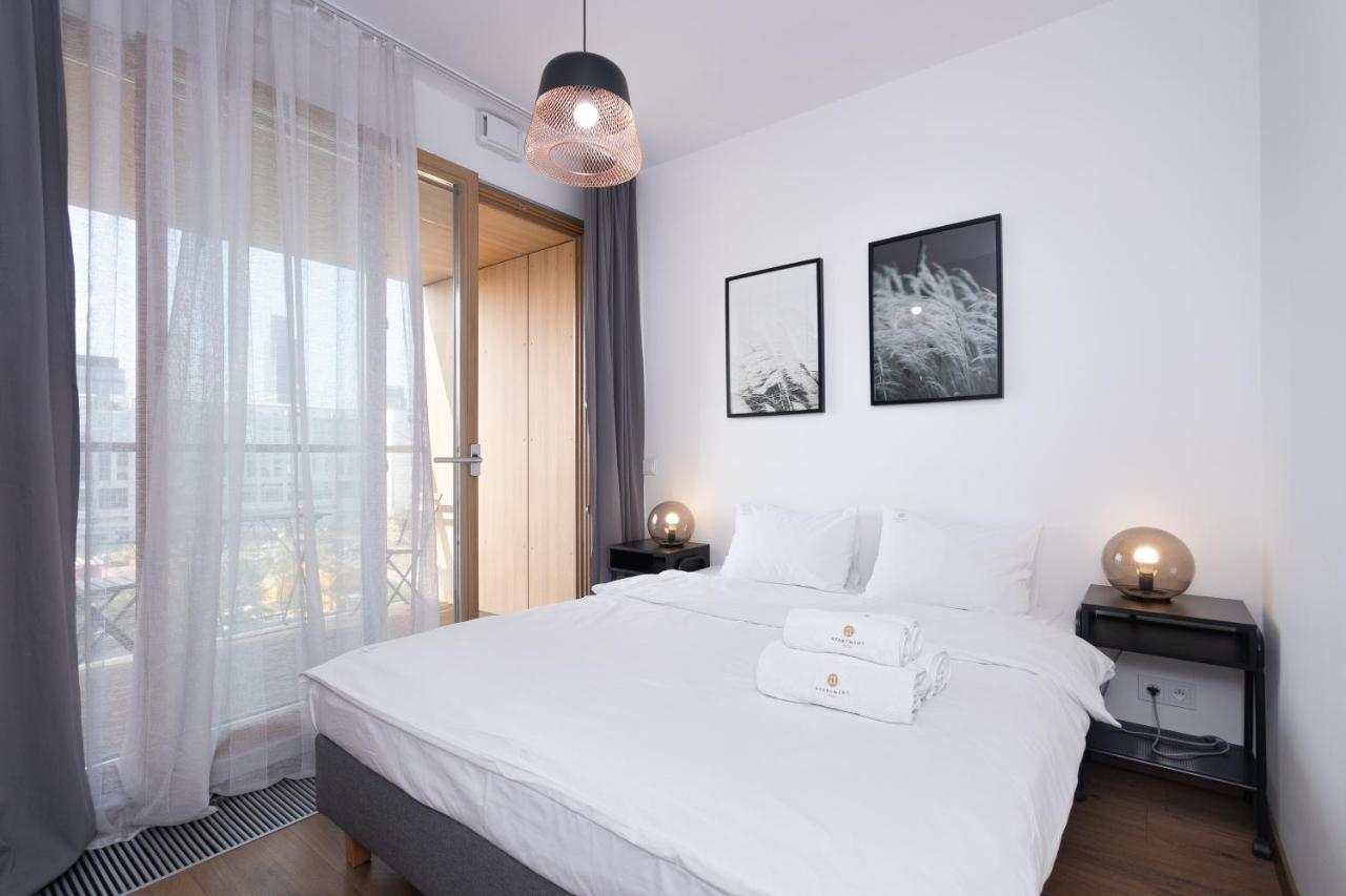 Kolejowa Aparthotel Варшава Екстериор снимка