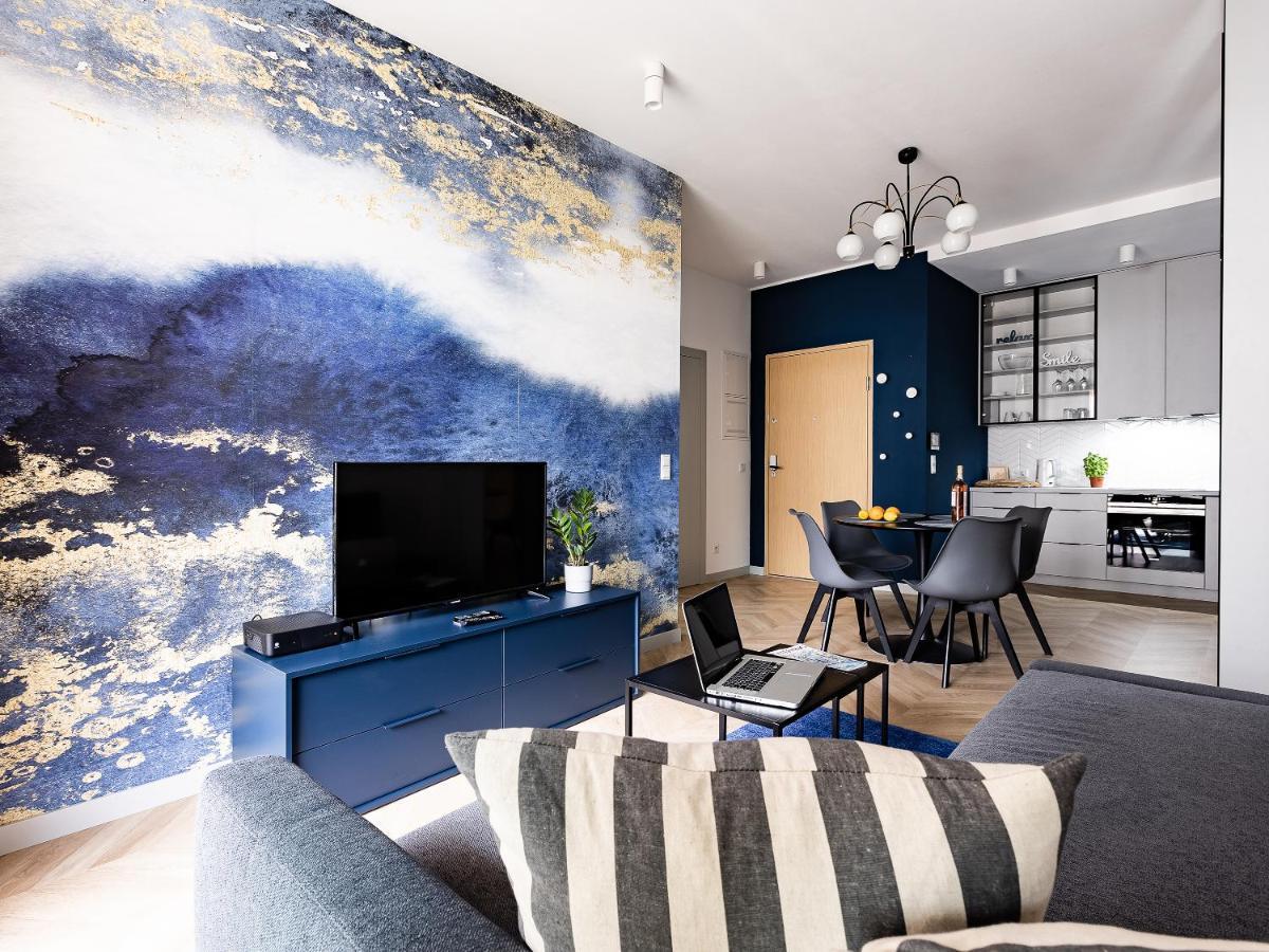 Kolejowa Aparthotel Варшава Екстериор снимка