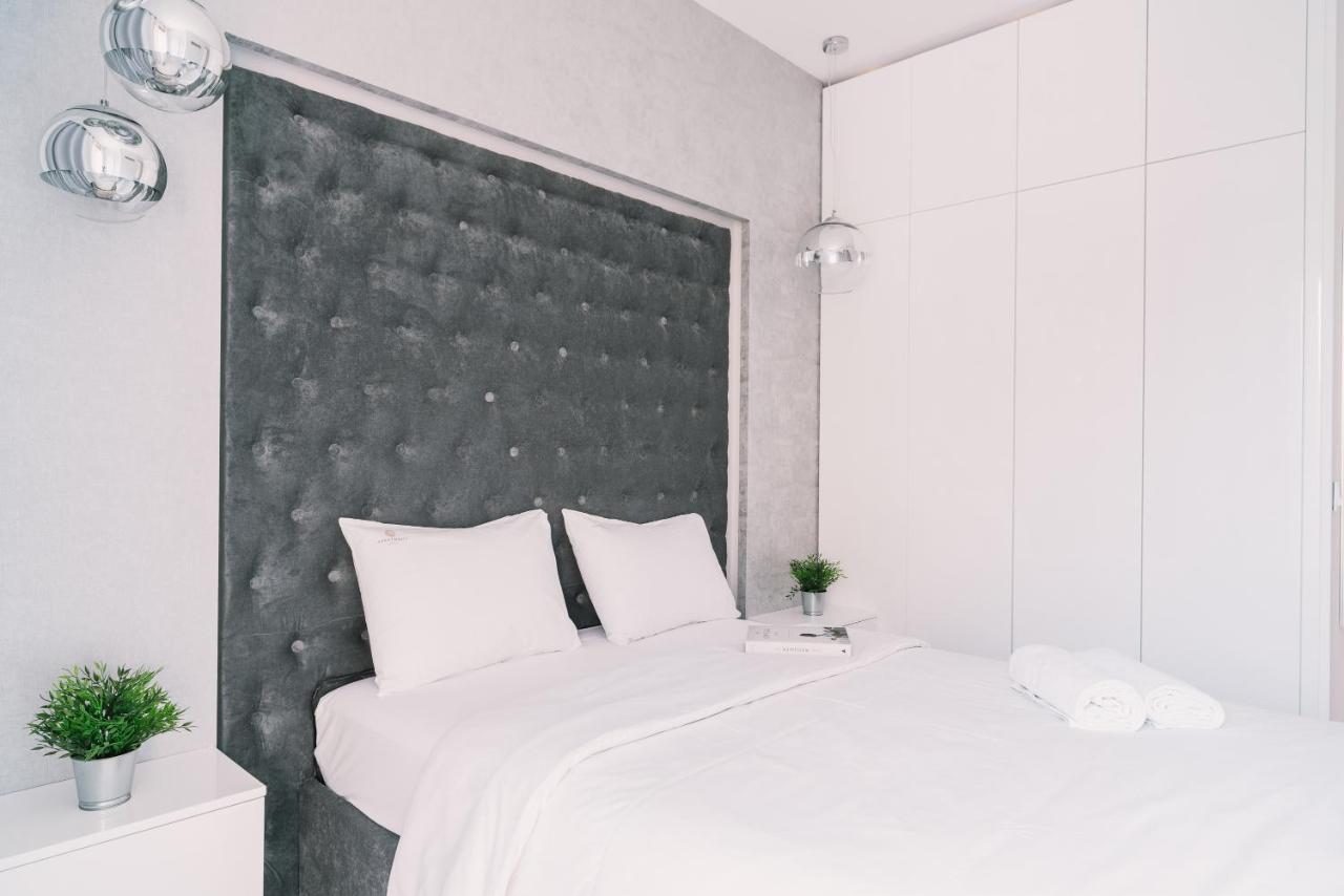 Kolejowa Aparthotel Варшава Екстериор снимка