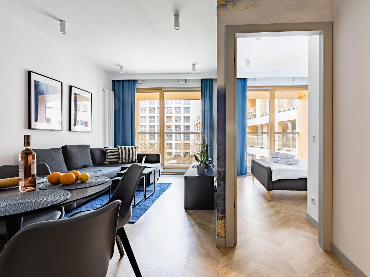 Kolejowa Aparthotel Варшава Екстериор снимка